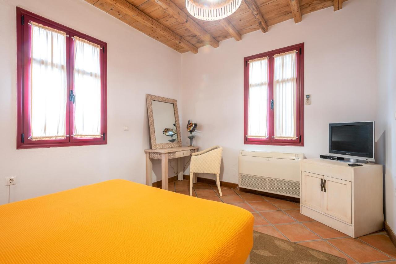 The Varos Residences Hotel Екстер'єр фото